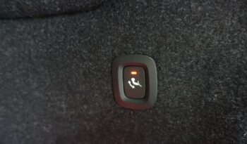 VOLVO XC 40 T5 HYBRIDE RECHARGEABLE GEARTRONIC 262 CH ( 180 CH + 82 CH ) R-DESIGN complet