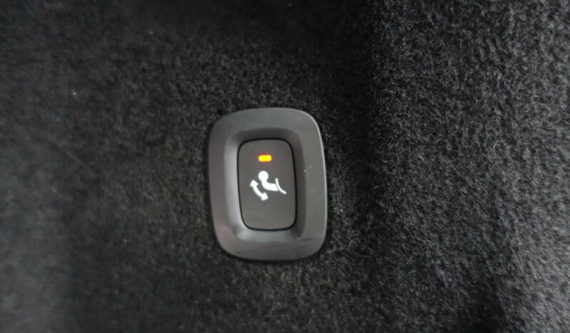 VOLVO XC 60 B4 2.0 L GEARTRONIC 197 CH MHEV  INSCRIPTION complet