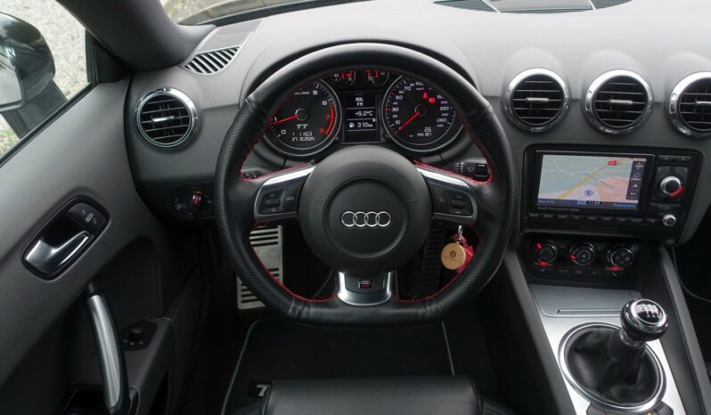 AUDI TT 1.8L TFSI 160 CH S-TRONIC  S-LINE complet