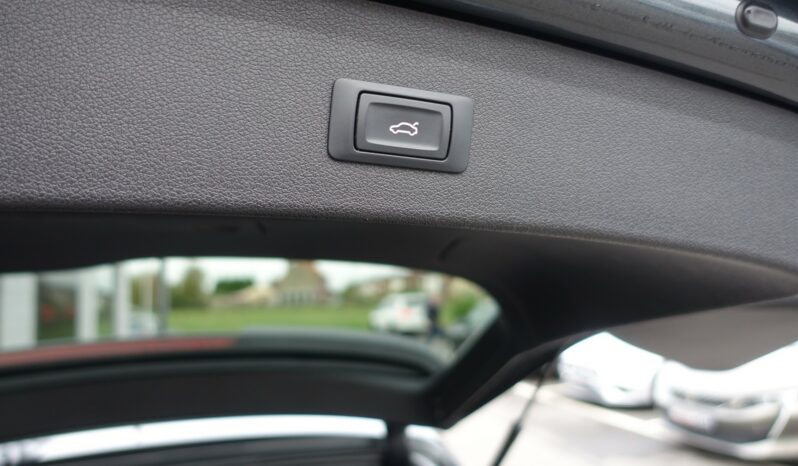 AUDI Q5 2.0L TDI 177 CH QUATTRO PHASE 2  S-LINE complet