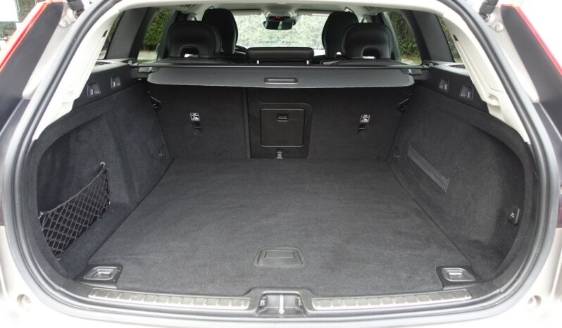 VOLVO V 60 D3 2.0 L 150CH  MOMENTUM complet