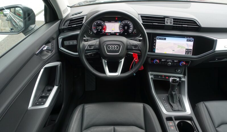 AUDI Q3 35 TDI 150 CH S-TRONIC complet
