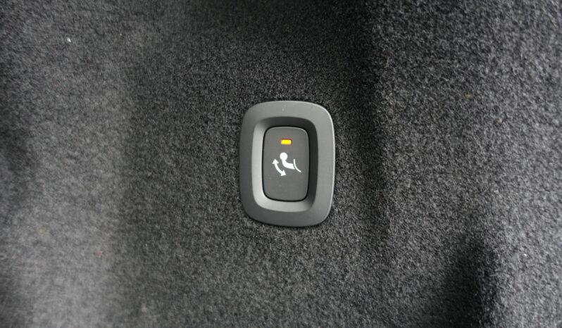 VOLVO XC 60 D4 2.0L GEARTRONIC 163CH complet