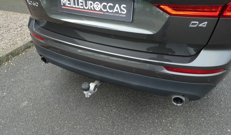 VOLVO XC 60 D4 2.0L GEARTRONIC 163CH complet