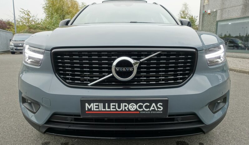 VOLVO XC 40 T5 HYBRIDE RECHARGEABLE GEARTRONIC 262 CH ( 180 CH + 82 CH ) R-DESIGN complet