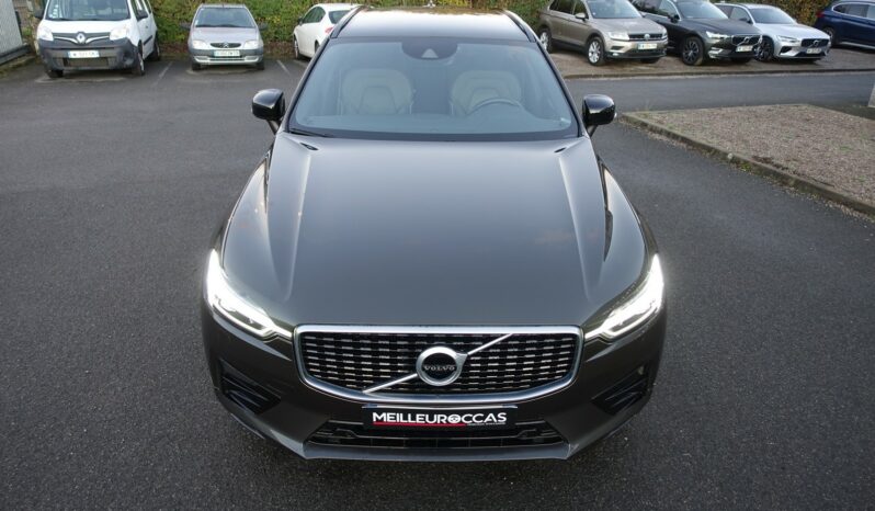 VOLVO XC 60 D4 2.0 L GEARTRONIC 163CH R-DESIGN complet