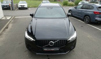 VOLVO XC 60 D4 2.0 L GEARTRONIC 163CH R-DESIGN complet