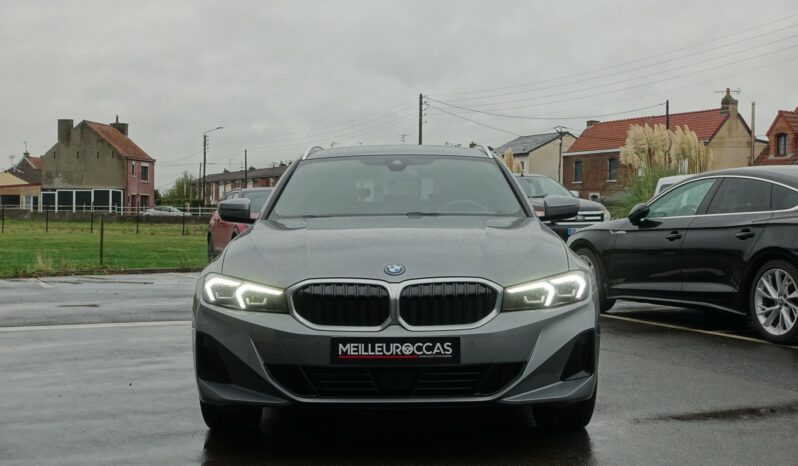 BMW 320 E TOURING HYBRIDE RECHARGEABLE 204 CH complet
