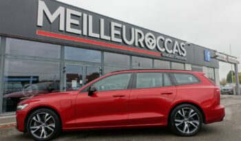 VOLVO V 60 T8 AWD GEARTRONIC 303CH + 87 CH HYBRIDE RECHARGEABLE R-DESIGN complet