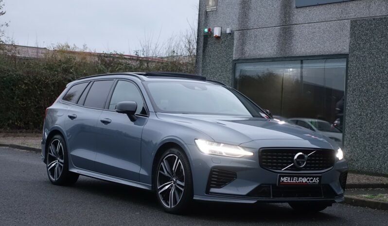 VOLVO V 60 T8 AWD HYBRIDE RECHARGEABLE GEARTRONIC 318 CH + 87  R-DESIGN complet