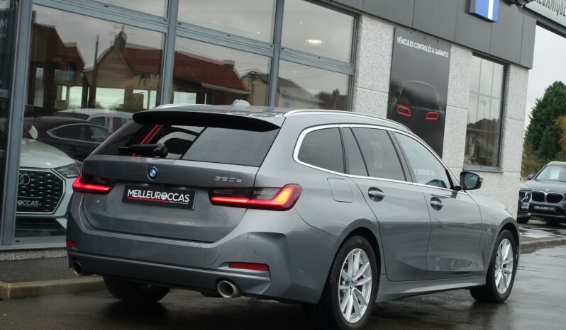 BMW 320 E TOURING HYBRIDE RECHARGEABLE 204 CH complet