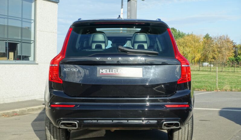 VOLVO XC 90 T8 4WD 7 PLACES HYBRIDE RECHARGEABLE GEARTRONIC 390 CH  R-DESIGN complet