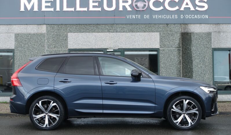 VOLVO XC 60 T6 HYBRIDE RECHARGEABLE GEARTRONIC AWD 253 + 87 CH R-DESIGN complet