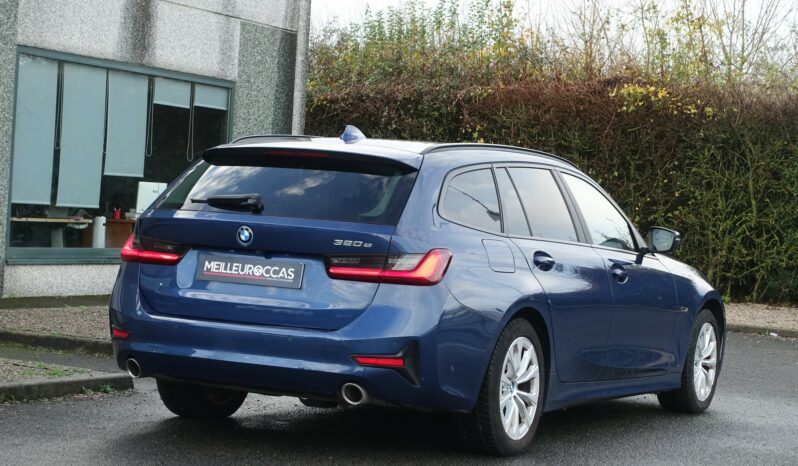 BMW 320 E TOURING HYBRIDE RECHARGEABLE 204 CH complet
