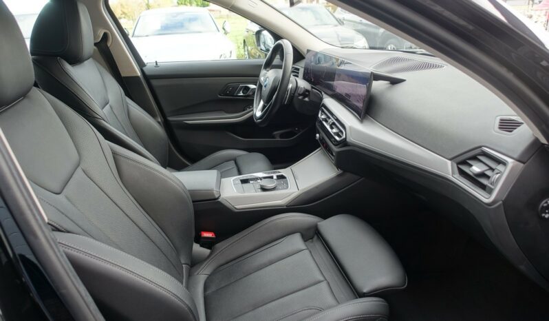 BMW 320 E TOURING HYBRIDE RECHARGEABLE 204 CH complet