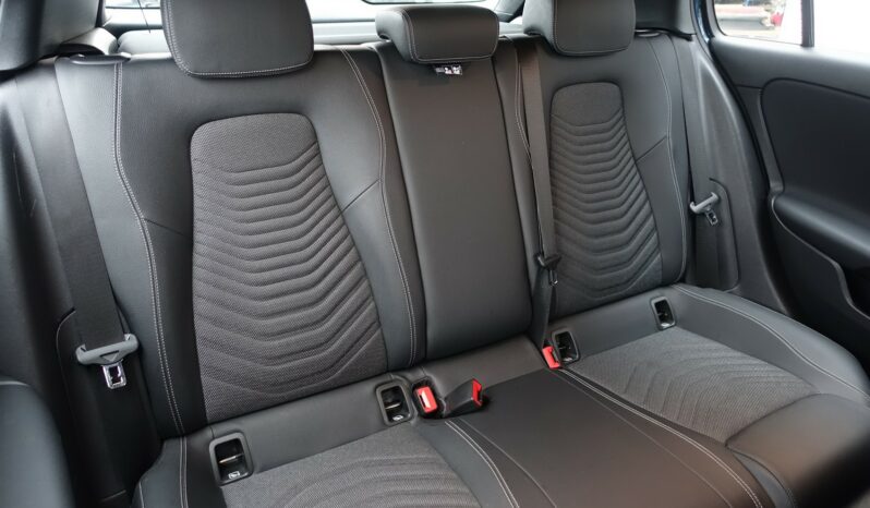 MERCEDES CLASSE A 180D 7G-DCT complet