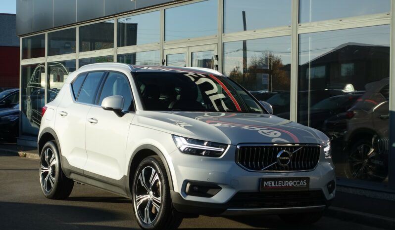 VOLVO XC 40 T4 HYBRIDE RECHARGEABLE GEARTRONIC 211 CH ( 129 CH + 82 CH ) INSCRIPTION complet