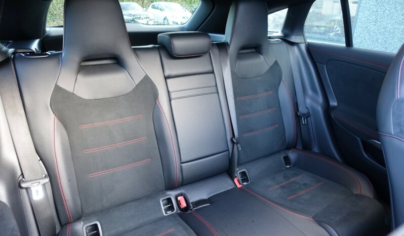 MERCEDES CLA 250 E 8G-DCT SHOOTING BRAKE 262 CH EQ POWER HYBRIDE RECHARGEABLE  AMG-LINE complet