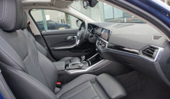 BMW 320 E TOURING HYBRIDE RECHARGEABLE 204 CH complet