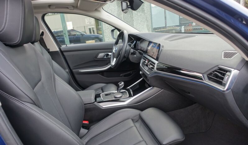 BMW 320 E TOURING HYBRIDE RECHARGEABLE 204 CH complet