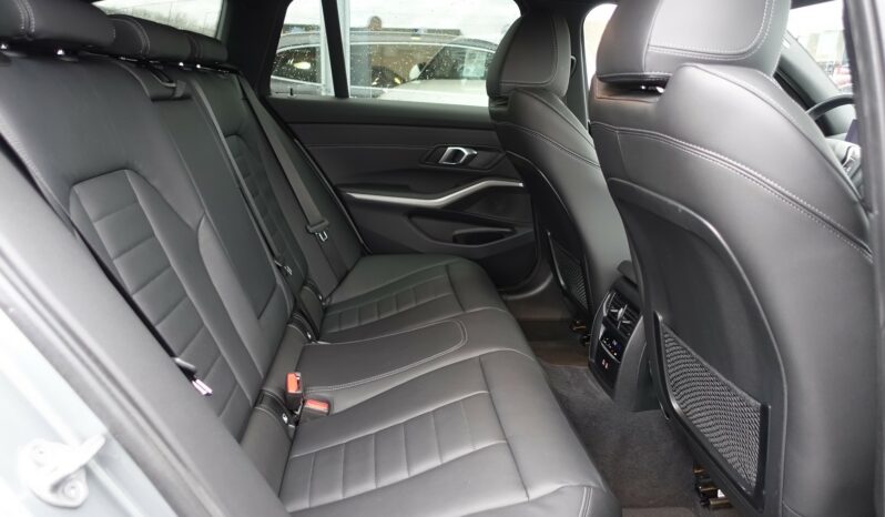 BMW 320 E TOURING HYBRIDE RECHARGEABLE 204 CH complet