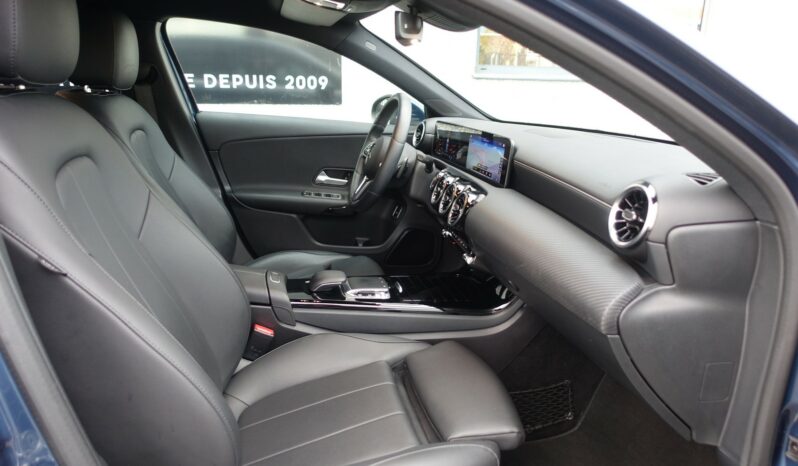 MERCEDES CLASSE A BERLINE 180d 7G-DCT complet
