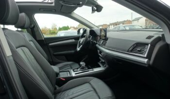 AUDI Q5 50 TFSI E 299 CH QUATTRO S-TRONIC HYBRIDE RECHARGEABLE complet