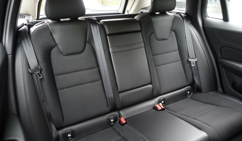 VOLVO V 60 D3 2.0 L 150CH  MOMENTUM complet