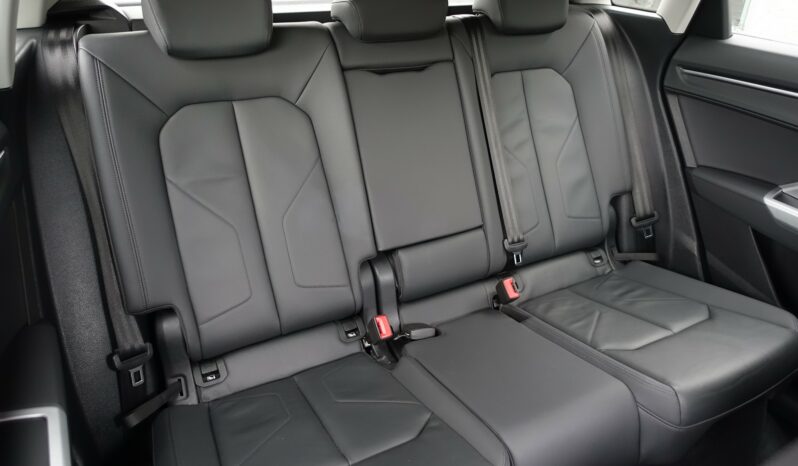 AUDI Q3 35 TDI 150 CH S-TRONIC complet