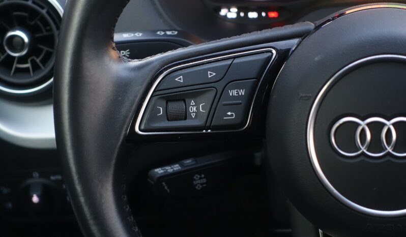 AUDI Q2 30 TDI 116 CH S-LINE complet