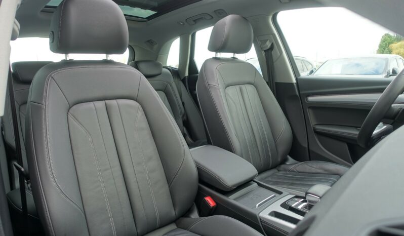AUDI Q5 50 TFSI E 299 CH QUATTRO S-TRONIC HYBRIDE RECHARGEABLE complet