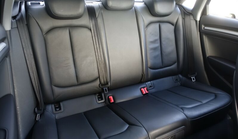 AUDI A3 BERLINE 30 TDI  S-LINE complet