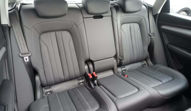 AUDI Q5 50 TFSI E 299 CH QUATTRO S-TRONIC HYBRIDE RECHARGEABLE complet
