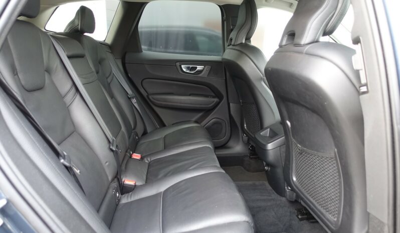 VOLVO XC 60 D4 2.0 L GEARTRONIC 163CH INSCRIPTION complet
