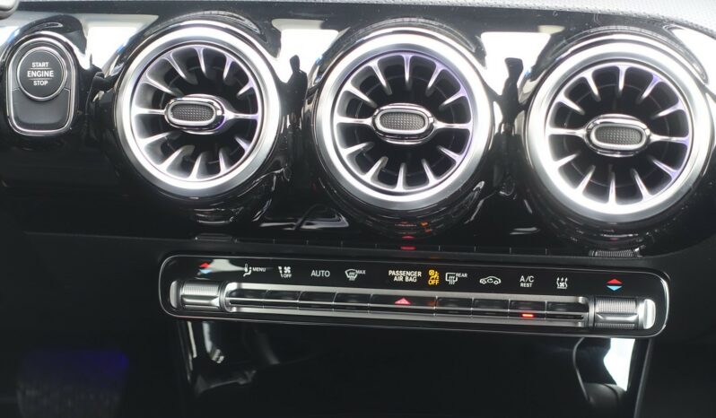 MERCEDES CLA 250 E 262 CH EQ POWER HYBRIDE RECHARGEABLE 8G-DCT complet
