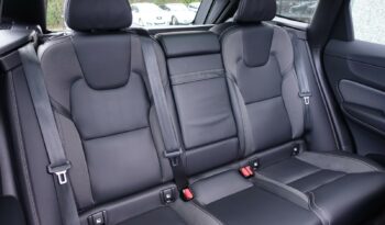 VOLVO XC 60 T6 HYBRIDE RECHARGEABLE GEARTRONIC AWD 253 + 87 CH R-DESIGN complet