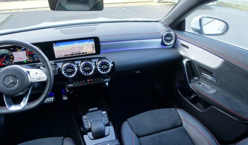 MERCEDES CLA 250 E 8G-DCT SHOOTING BRAKE 262 CH EQ POWER HYBRIDE RECHARGEABLE  AMG-LINE complet