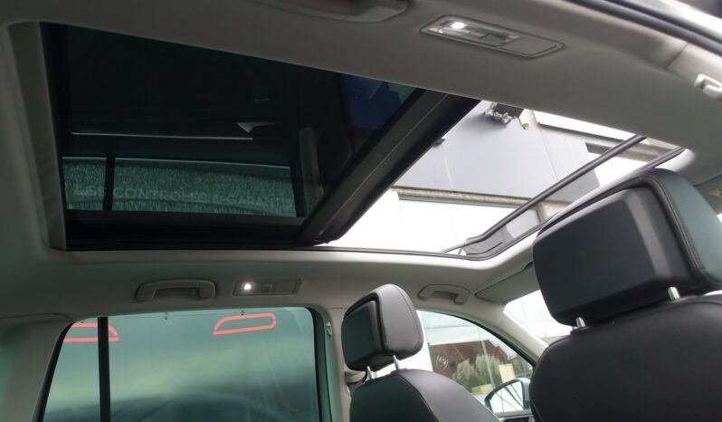 VOLKSWAGEN TIGUAN 2.0L TDI 150 CH R-LINE complet