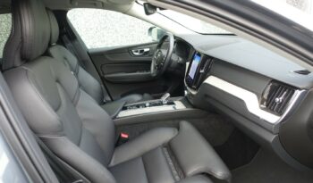 VOLVO XC 60 B4 2.0 L GEARTRONIC 197 CH MHEV INSCRIPTION complet