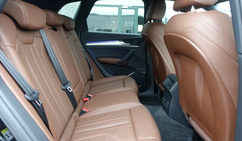 AUDI Q5 35 TDI 163 CH S-TRONIC MHEV  S-LINE complet