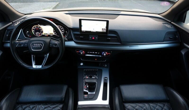 AUDI Q5 55 TFSI E 252 CH QUATTRO S-TRONIC HYBRIDE RECHARGEABLE  S-LINE complet