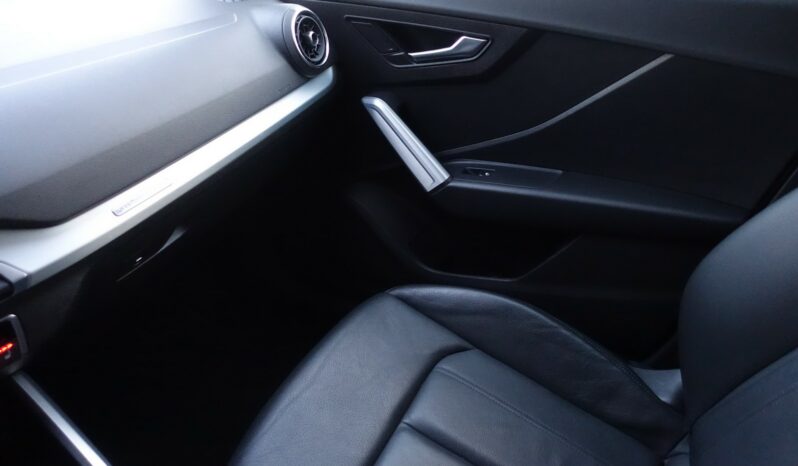 AUDI Q2 30 TDI 116 CH S-LINE complet