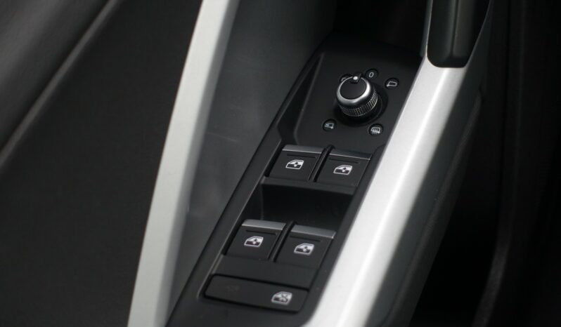 AUDI Q3 35 TDI 150 CH S-TRONIC complet