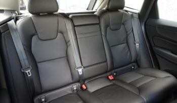 VOLVO XC 60 B4 2.0 L GEARTRONIC 197 CH MHEV INSCRIPTION complet