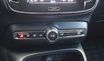 VOLVO XC 40 T4 HYBRIDE RECHARGEABLE GEARTRONIC 211 CH  R-DESIGN complet