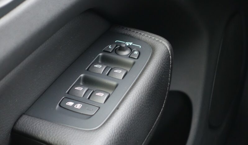 VOLVO XC 60 D4 2.0 L GEARTRONIC 163CH INSCRIPTION complet