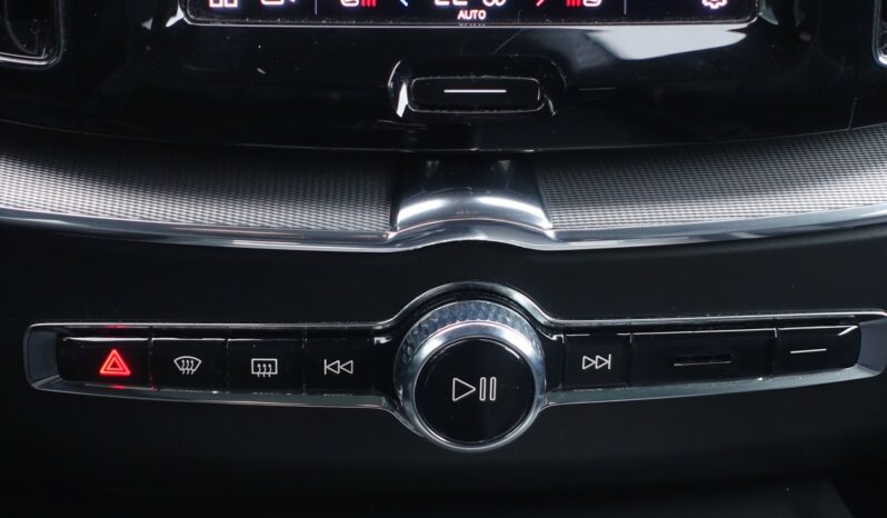 VOLVO XC 60 T6 HYBRIDE RECHARGEABLE GEARTRONIC AWD 253 + 87 CH R-DESIGN complet