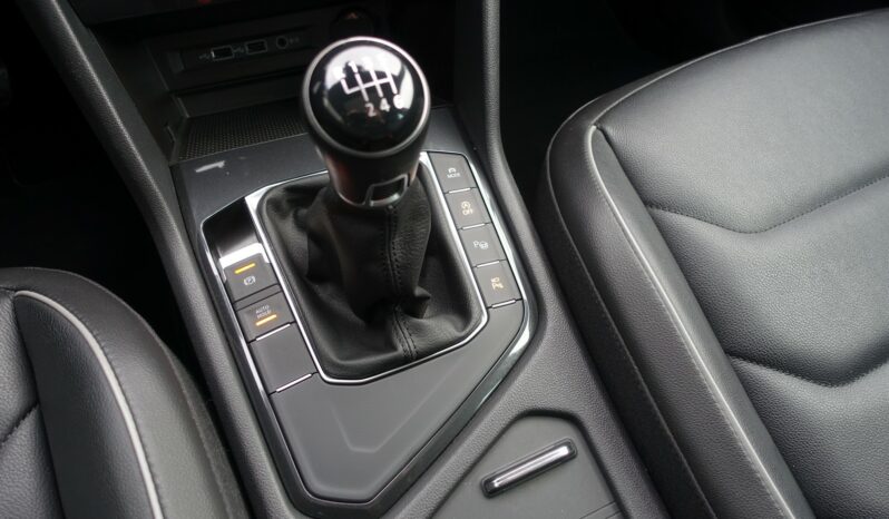 VOLKSWAGEN TIGUAN 2.0L TDI 150 CH R-LINE complet