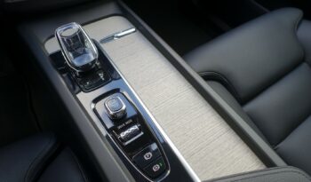 VOLVO XC 60 B4 2.0 L GEARTRONIC 197 CH MHEV INSCRIPTION complet