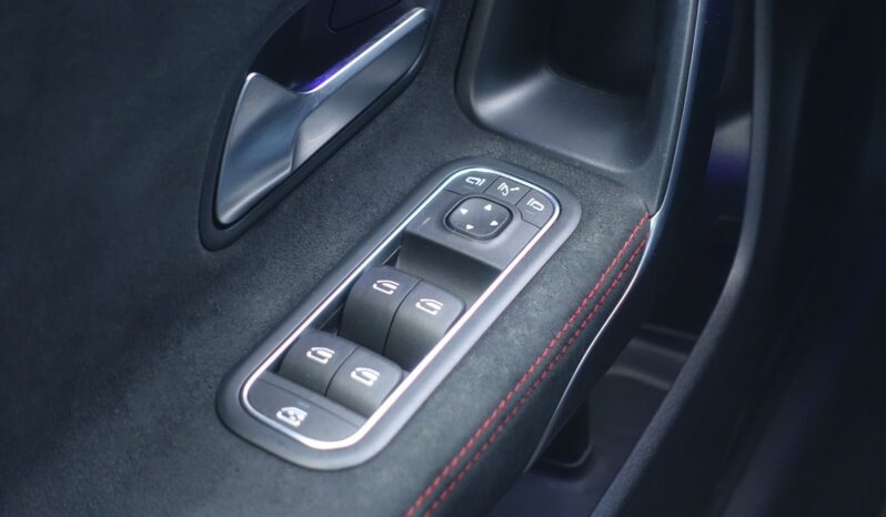 MERCEDES CLASSE CLA 220D SHOOTING BRAKE 190 CH 8G-Dct  AMG-LINE complet